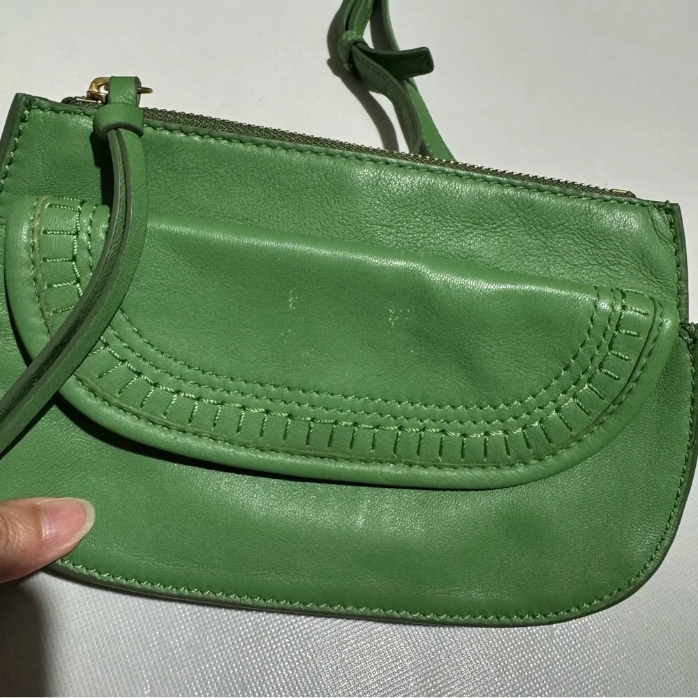 Lucky Brand Kian Lime‎ Green Chartreuse Leather Crossbody Bag Purse Western Boho